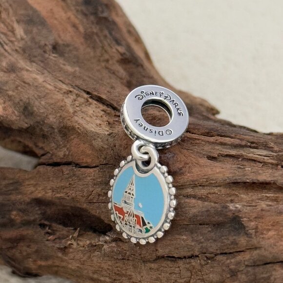 Pandora DisneyCastle Good Friend S925 Silver Dangle Charm - Picture 3 of 4